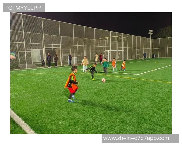 《足球小将中的真实球星:他们如何在绿茵场上实现梦想》 《足球小将中的真实球星:他们如何在绿茵场上实现梦想》